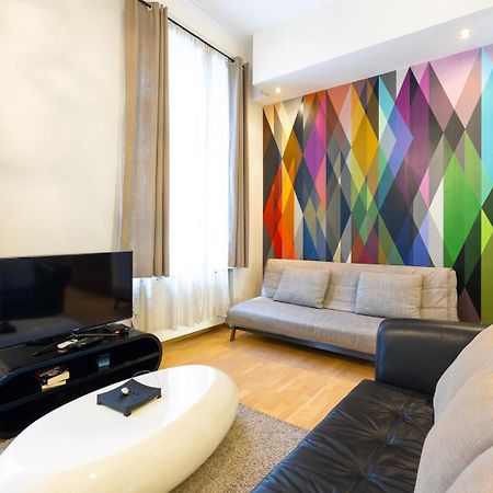 Luxury Apartment With Spacious Livingroom At Opera House Budapest Exterior foto